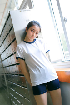动漫女孩视频